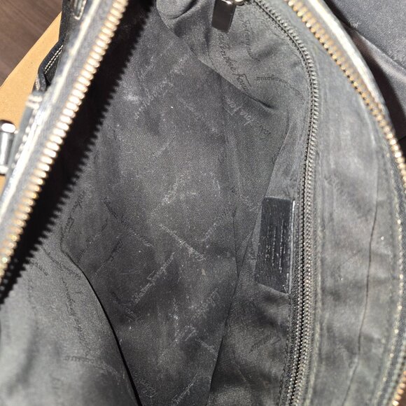 Salvatore Ferragamo vintage black leather bag - AS IS / Repair needed - Picture 9 of 12